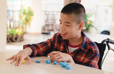 Play-Therapy-for-autistic-children